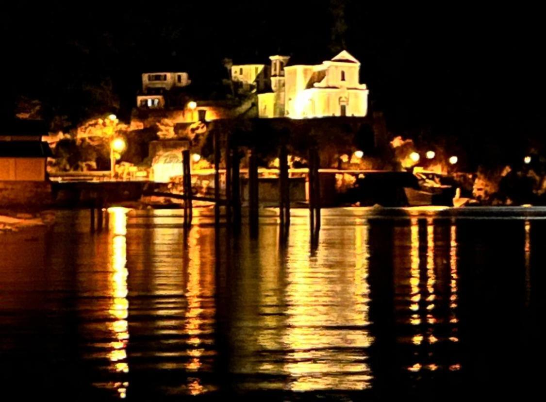 Villa Del Castanar Maccagno Exterior foto